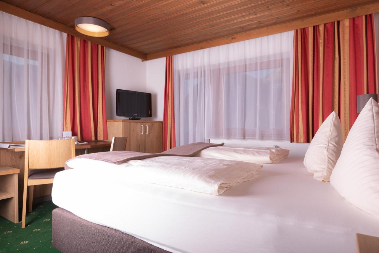 Hotel Eckartauerhof ไมย์อาโฮเฟิน ภายนอก รูปภาพ