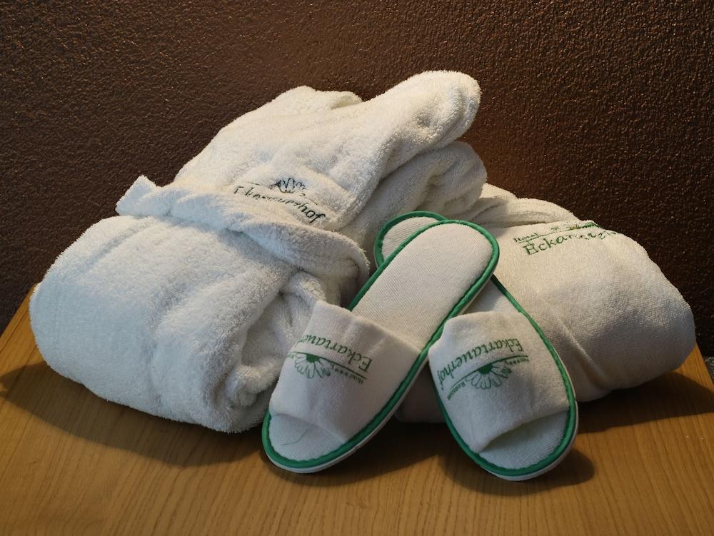 Hotel Eckartauerhof ไมย์อาโฮเฟิน ภายนอก รูปภาพ